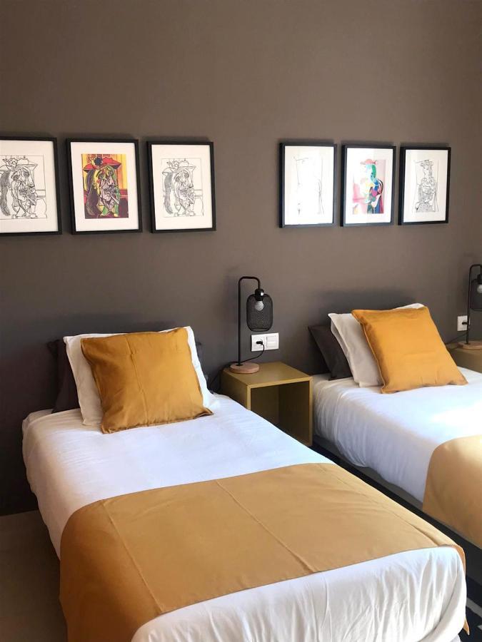 Apartamentos Elite - Art Collection - Pablo Mérida Exterior foto